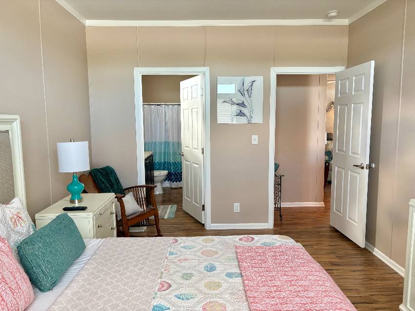 953 Ybor E a Venice, FL Mobile or Manufactured Home for Sale